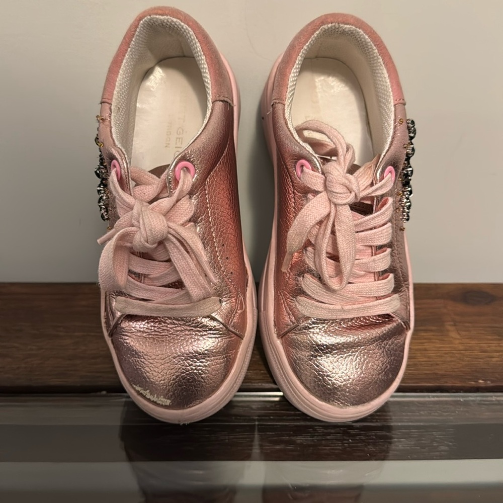 Kurt Geiger London GUC